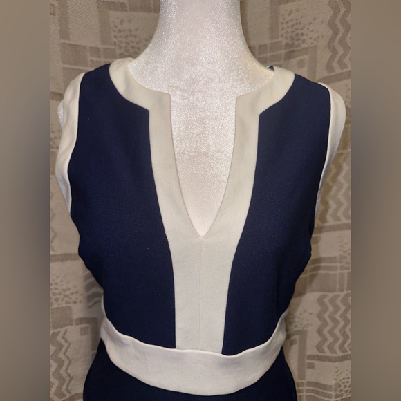 Harper Rose Dress - Picture 6 of 8